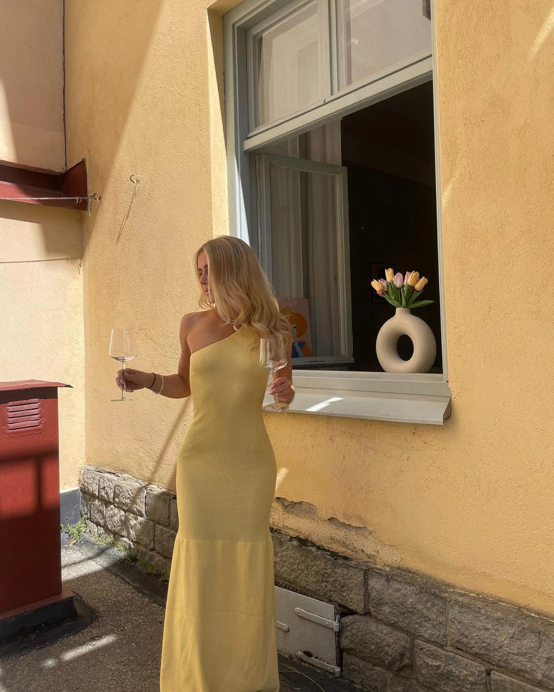 Celeste – Elegant One-Shoulder Maxi Dress